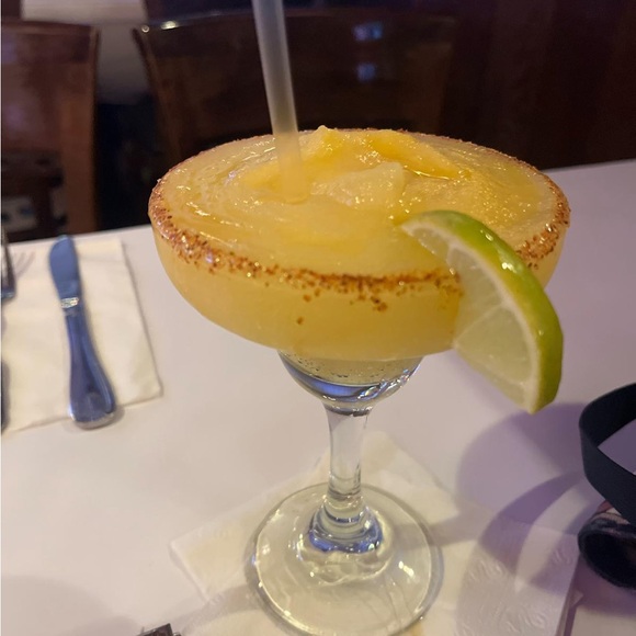 Meet your Posher, Melissa - Picture 2 of 2